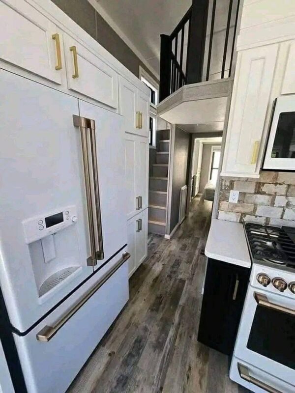 Elevation 7-Series Park Model Tiny Home - Image 3