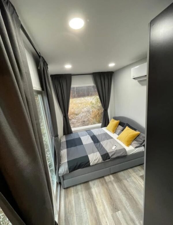40FT Luxury Container Home - Image 6