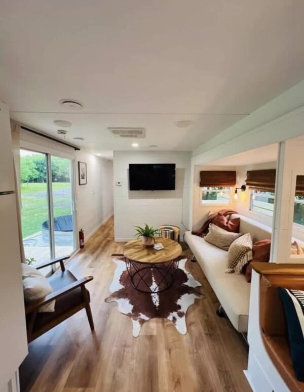 Fully Remodeled Tiny Home - Image 7