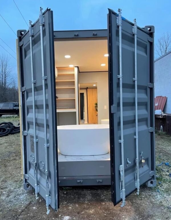 40FT Luxury Container Home - Image 12