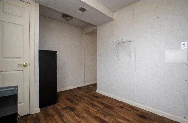 2011 Modular Living Quarters – 2 Bed / 2 Bath - Image 8